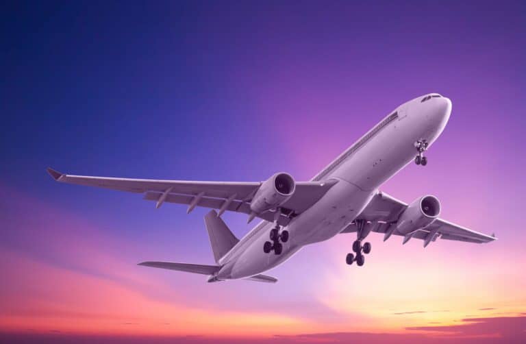 2023 সালে বিশ্বজুড়ে সর্বাধিক সক্রিয় এয়ারলাইনস - দৈনিক ফ্লাইট