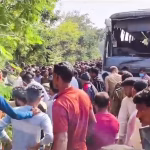 মুম্বইয়ে বাস দুর্ঘটনা: সাতজনের মৃত্যু, আহত অন্তত ৪৯