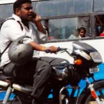 মোবাইলে মগ্ন চালক, নিয়ন্ত্রণ হারিয়ে নদীতে গাড়ি! মৃত্যু দু’জনের, রক্ষা পেলেন এক জন