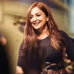 মঞ্চেই অসুস্থ মোনালি ঠাকুর, অনুষ্ঠান বন্ধ! কী ঘটেছিল গায়িকার? জানালেন দিদি মেহুলি ঠাকুর
