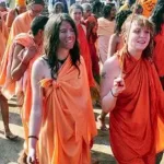 মহিলা নাগা সাধ্বী: কীভাবে হওয়া যায় এবং তাঁদের জীবন কেমন?