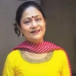 ব্যাঙ্ককে গেলেন সুস্থ শরীরে, ফিরলেন হুইলচেয়ারে! কীভাবে আহত হলেন অভিনেত্রী অরুণা ইরানি?