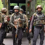 পহেলগাঁও হামলার দিনে কেন দোকান বন্ধ? তদন্তকারীদের সন্দেহে জড়ালেন এক দোকানি!