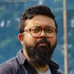 “ছবিতে স্কুল বন্ধের বিষয়টি হয়তো রাজ্য সরকার ভালভাবে নেয়নি”— সোজাসাপটা সৌরভ পালধি