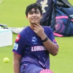 চার দিন ফোন বন্ধ, খুলে দেখে ৫০০ মিস্‌ড কল! ১৪ বছরের বৈভব সূর্যবংশীর চমকে দেওয়া আইপিএল যাত্রা