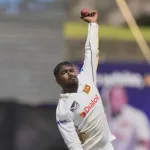 দু’হাতে বল করে অভিষেকে চমক, শ্রীলঙ্কার নতুন বিস্ময় থারিন্দু রত্নায়েকে