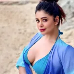 সুমিতের হাত ধরে ‘প্রাক-মধুচন্দ্রিমা’! ছ’বছরের প্রেমের পরে কি সাতপাকে বাঁধা পড়ছেন ঋতাভরী?