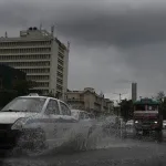 ⛈️ আবার শুরু বৃষ্টির দাপট! দক্ষিণবঙ্গের ৯ জেলায় ভারী বর্ষণের সম্ভাবনা, কত দিন চলবে জেনে নিন