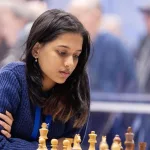 টাইব্রেকারে হারিকা-কাঁটা মাড়িয়ে বিশ্ব দাবা কাপে সেমিফাইনালে দিব্যা দেশমুখ