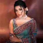 নারীদের পোশাক দেখে বিচার বন্ধ করো: আজমেরী হক বাঁধনের শক্ত স্লোগান