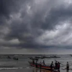 বঙ্গোপসাগরে ফের নিম্নচাপের আভাস! উপকূলে সপ্তাহজুড়ে সতর্কতা, রাজ্যে রাজ্যে ঝড়বৃষ্টির সম্ভাবনা