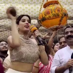 জন্মাষ্টমীতে হাঁড়ি ভাঙতে গিয়ে ‘ভারতমাতার জয়’! বিতর্কে জাহ্নবী কপূর