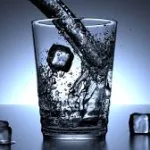 সাধারণ জলকে বানান স্বাস্থ্যরক্ষার হাতিয়ার! ৯টি সহজ উপায়ে বাড়ান জলের ঔষধিগুণ