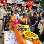 রেললাইনের ধারে মিলল বিএসএফ জওয়ানের দেহ, ট্রেন থেকে পড়ে মৃত্যু আশঙ্কা