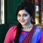মাধ্যমিকের দোরগোড়ায় দাঁড়িয়ে— ঘুম ভুলে শুটিং ও পড়াশোনার লড়াই সামলাচ্ছে টেলিভিশনের কুসুম