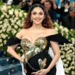 ক্যামেরার সামনে শক্ত, ভেতরে মা— ‘টক্সিক’ শুটিংয়ের ফাঁকে অনাগত সন্তানকে কী বলতেন কিয়ারা?