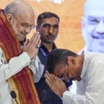 মঞ্চে বারবার এক নাম: বিজেপির বার্তায় কি সামনে উঠে এলেন শুভেন্দু?
