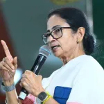 ভোটের আগে বিতর্ক তুঙ্গে: মুখ্যমন্ত্রীর মন্তব্যে রিপোর্ট চাইল নির্বাচন কমিশন