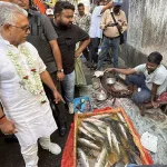 মাছ-রাজনীতি: বাঙালির থালায় ভোটের লড়াই, কৌশলে পাল্টা চাল বিজেপির
