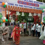 ভোট শুরু হতেই ব্যস্ত রাজ্য, বার্তা দিলেন Narendra Modi