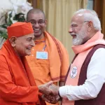 নির্বাচনী ব্যস্ততার মাঝেই আধ্যাত্মিক বিরতি: বেলুড় মঠে গিয়ে শান্তির খোঁজে মোদী