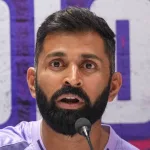 “কোহলির ক্যাচ ফেললে জেতা কঠিন”, রাহানের পর একই সুর কেকেআর কোচ অভিষেকের