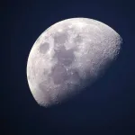 চাঁদের জন্মের রহস্য আজও অমীমাংসিত! পৃথিবীতে ধাক্কা মারা ‘থেইয়া’ কোথা থেকে এসেছিল?