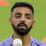 চোট নিয়েই খেলছেন বরুণ, কেকেআরের সিদ্ধান্তে বিতর্ক! অসহায় বিসিসিআইও