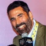 ৩৫ বছরের কেরিয়ারের পরেও আক্ষেপ অক্ষয়ের, নিজের ছবি দেখে কেন নিজেকেই ‘চড় মারতে’ ইচ্ছে করত অভিনেতার?