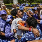 সংসদ অভিযানে র‌্যাফের ভূমিকায় প্রশ্ন! অভ্যন্তরীণ বৈঠকে কড়া ভর্ৎসনা, বলপ্রয়োগে একাধিক ত্রুটির অভিযোগ
