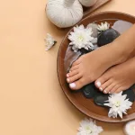 বর্ষায় পায়ের দুর্গন্ধ, ছত্রাক ও ক্লান্তি দূরে রাখতে ঘরেই করুন ‘ফুট ডিটক্স’, জেনে নিন সহজ উপায়