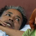 হাসপাতালে গিয়েও অনশন ভাঙেননি সোনম, শুধু নুনজলেই ২১ দিন! কেন্দ্রের ভূমিকা নিয়ে প্রশ্ন তুললেন স্ত্রী
